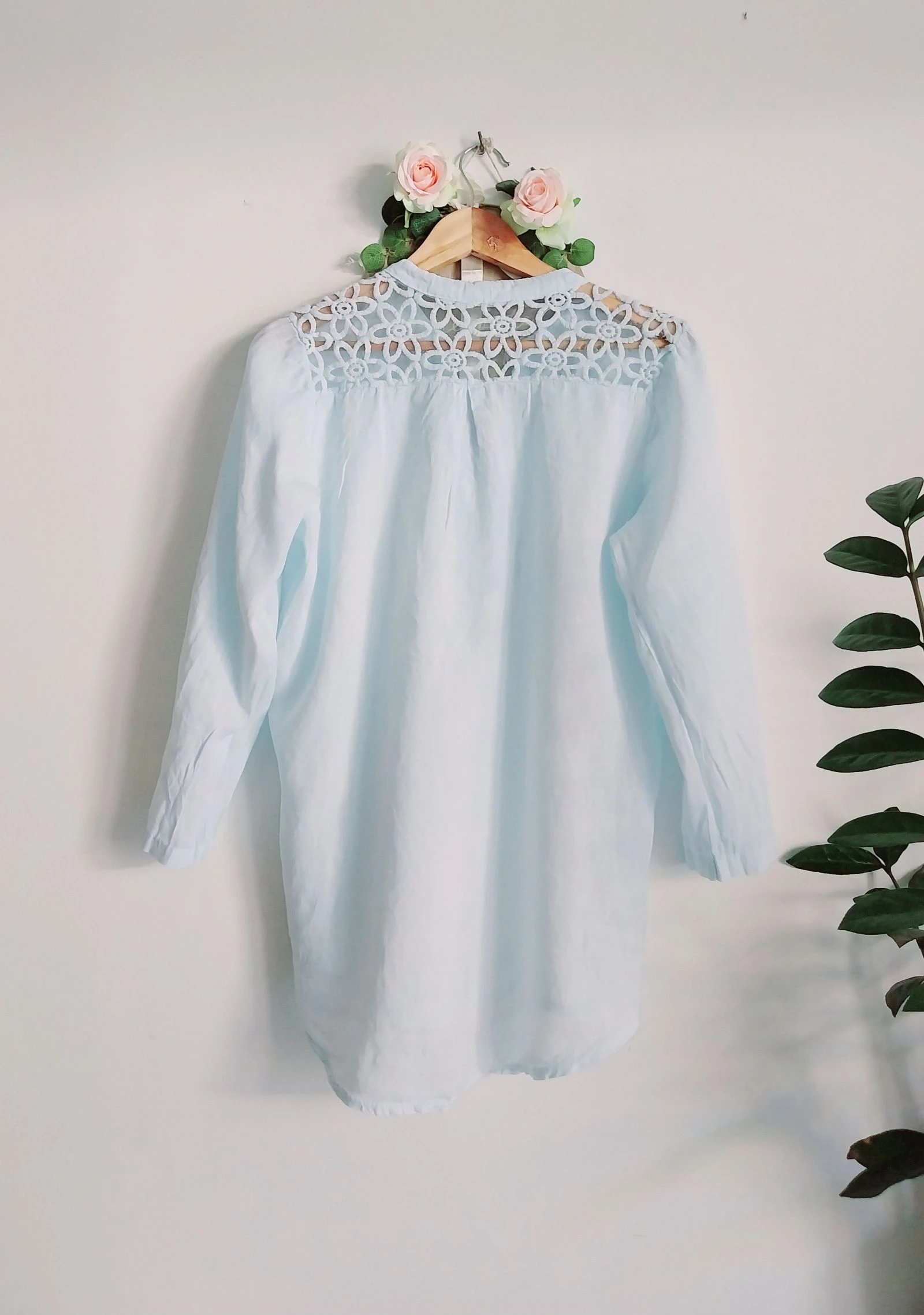 Sky blue linen slip dress 100% linen Berengelle embroidery finish Size 38 – photo 10